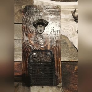 decapsuleur mural biere , ouvre bouteille mural , wall hanging bottle